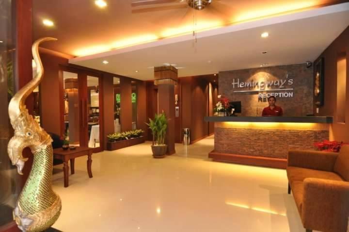 Hemingway'S Hotel Patong Экстерьер фото